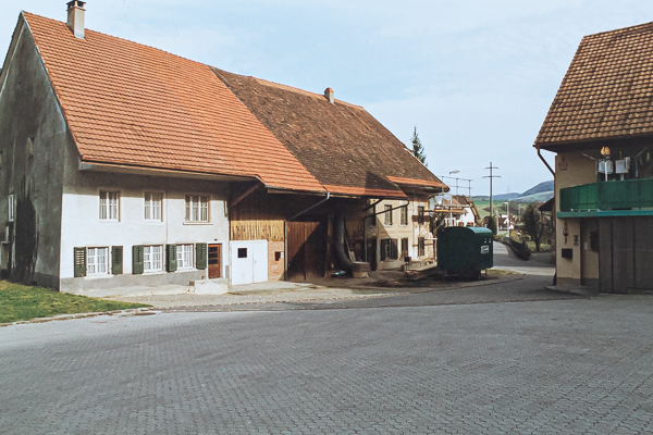 Geschichte, Vinzenz Apotheke Eiken